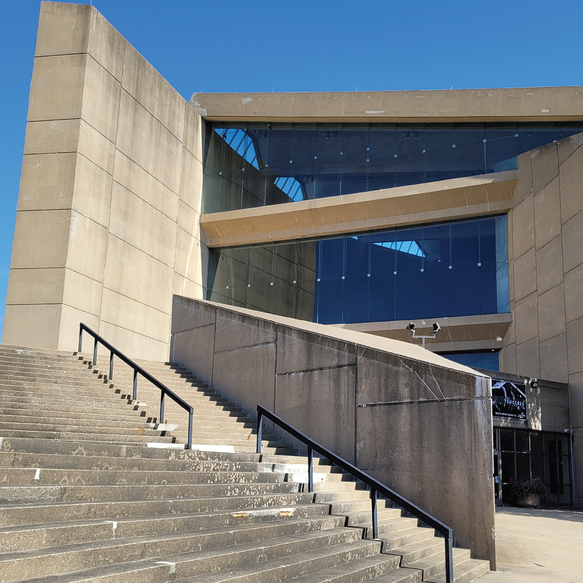 Image abstraction — Kadin Chin, University of Akron